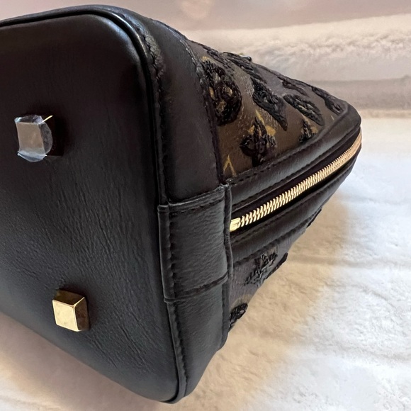 Louis Vuitton Alma Monogram Eclipse -- Black Sequin Monogram Print - Picture 12 of 16